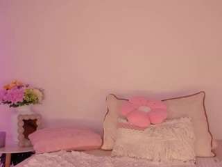 nicoleriveraa — Camsoda