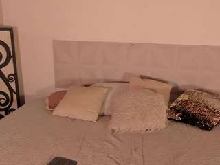 Adult webcam host kiimlee at   Camsoda