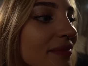 Beckymadsons — Live Nude Cam on Chaturbate — Chaturbate