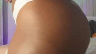 Live nude cam model irisallen on Camsoda